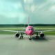 Illustration for article titled Taxival fizette le a Wizzair a panaszkodó, Pozsonyban ragadt utast